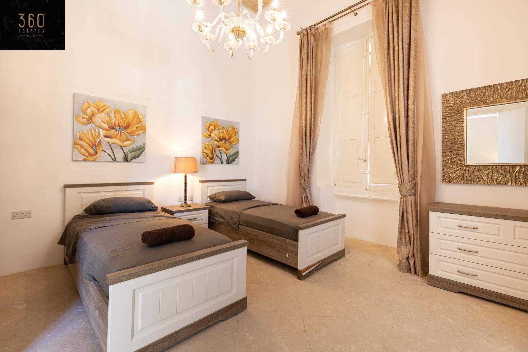 Palazzo El Cattedrale In Historic Mdina By 360 Estates Villa Exterior photo